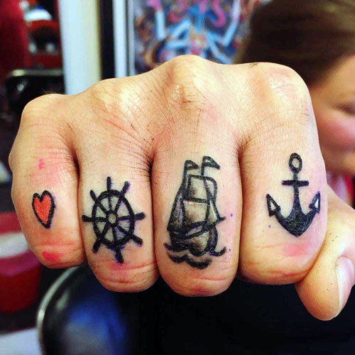 40 Coolest Finger Tattoos Ideas For Men 38