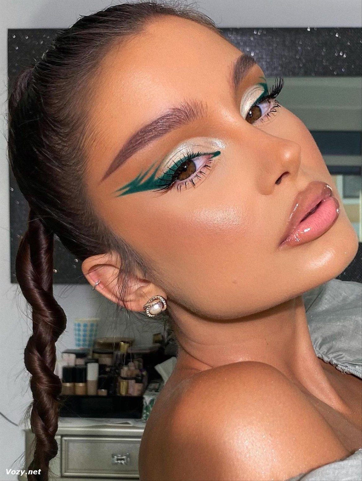 Bold green makeup ideas 6 1