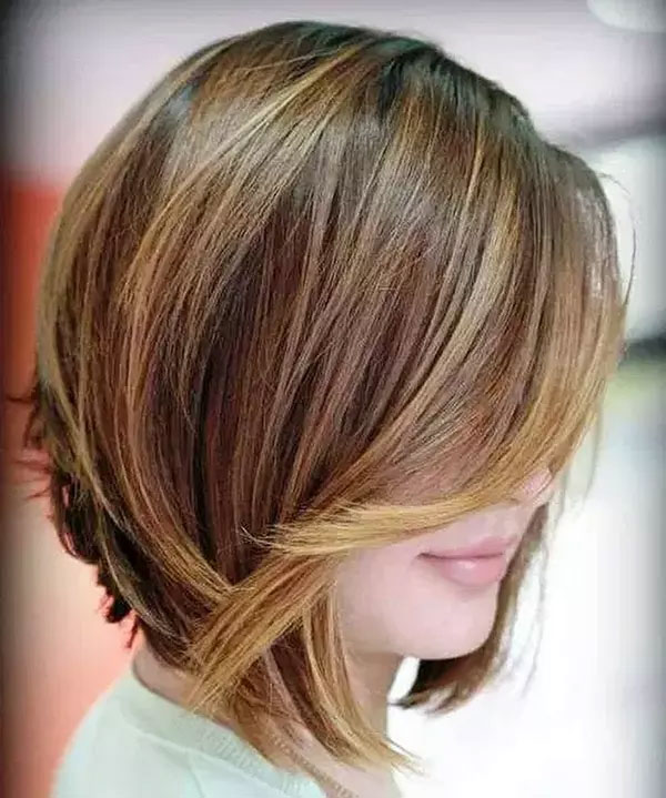 Light Brown Bob with Caramel Highlights