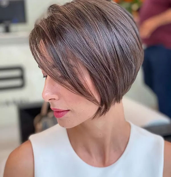 Short Bob Brown Hairstyle