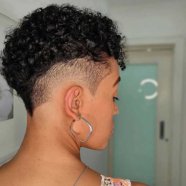 Short Curly Hairstyles 24