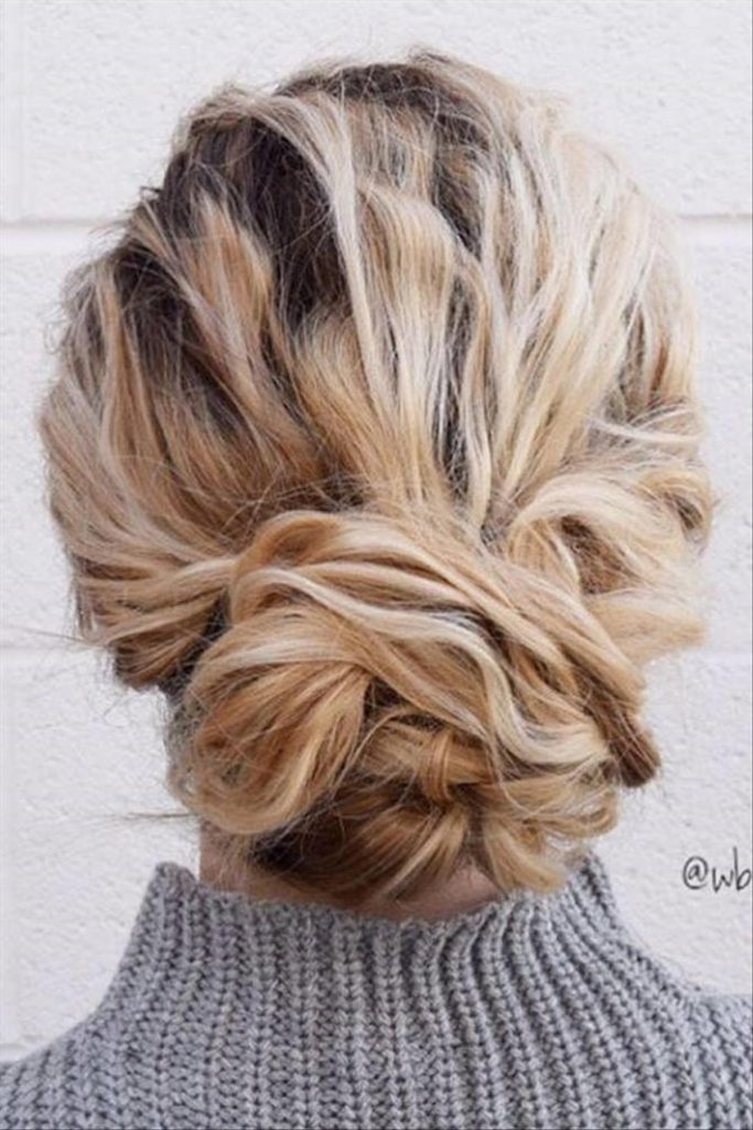 Short buns hairstyles 4