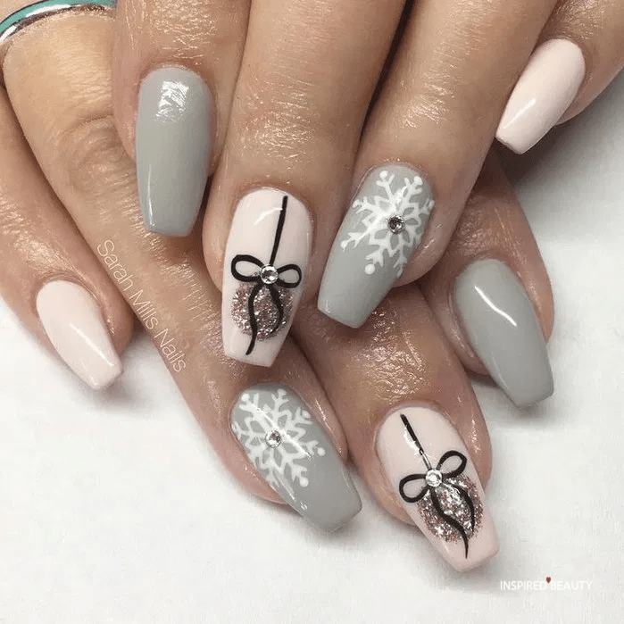 Snowflake Nails arts