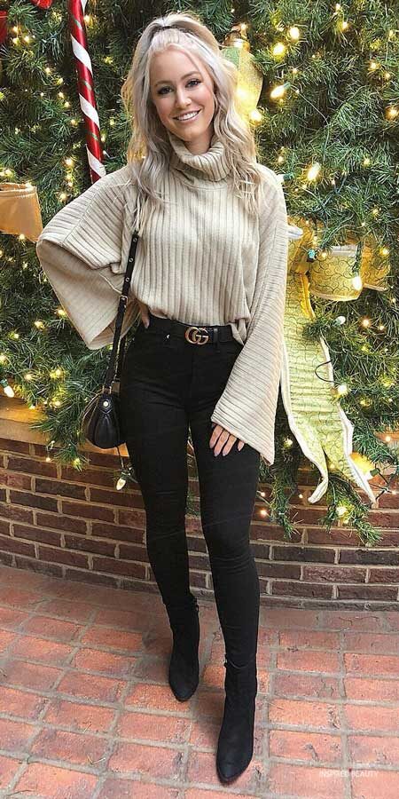 christmas outfits ideas sweater black jeans